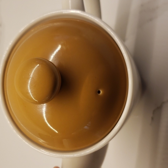 𝅺vintage Tim Horton's Coffee Tea Pot White Brown lid 5"h x 9"w - Picture 2 of 11